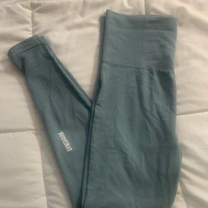 Gym shark Power Down legging size large!